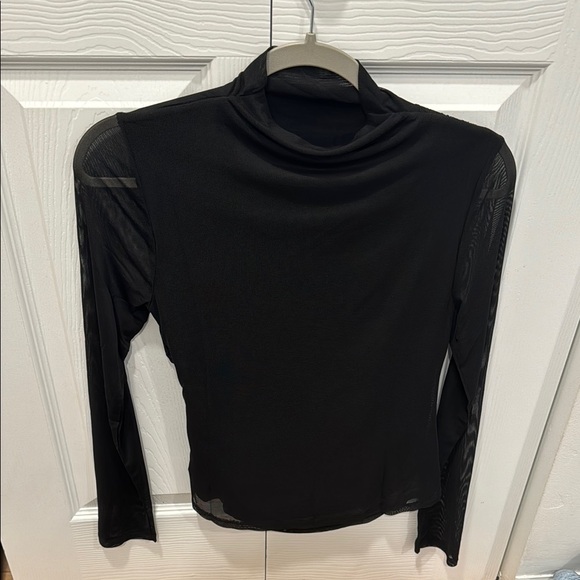 Black draped top - Picture 2 of 3